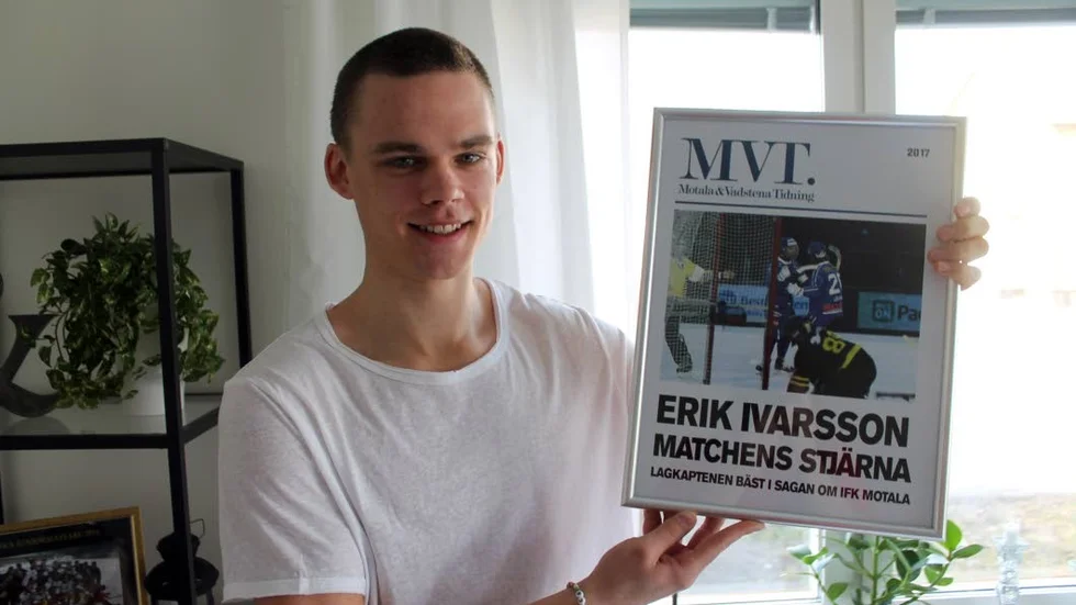 BÄST. Lagkaptenen Erik Ivarsson, nyförvärvet från Småland, var säsongens bäste spelare i IFK Motala, enligt lokalpressen. Han vann MVT-ligan med fem utmärkelser. Eric Ågren petades nu från tronen efter hans sex raka segrar.