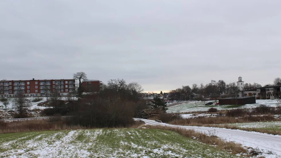 Ny översiktsplan. Gamleby håller på att få en ny översiktsplan. Där finns bland annat en delvis ny norra infart, som går hitom Åbyhöjden, till vänster på bilden, och sedan dockar på befintlig infart.