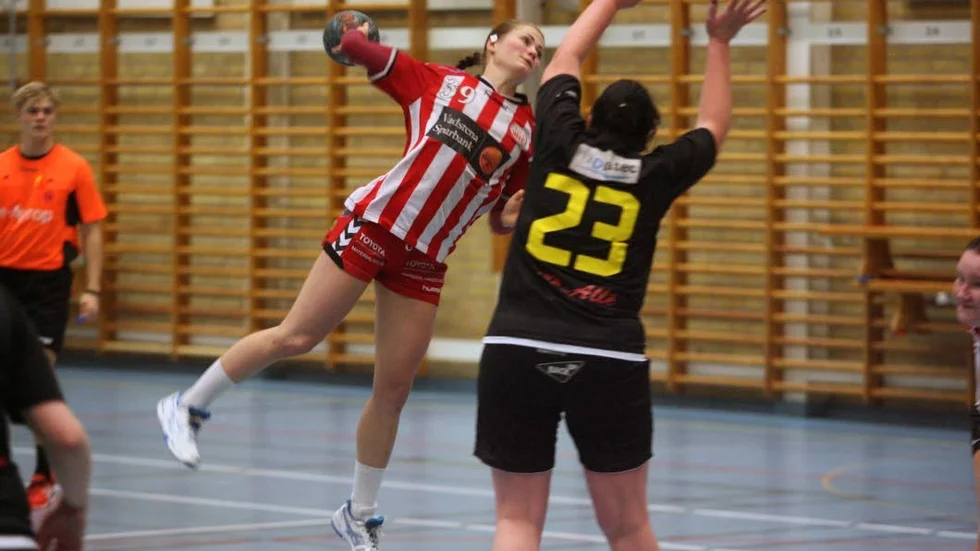 Ostoppbara. Ser Sofia Holmstörm och VHF:s damer ut att vara för tillfället.