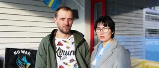 Paret samlar in förnödenheter • Nu kör de ner till Ukraina • "Vi dör hellre än är utan ett hemland"