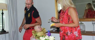 19 år senare har hon blivit mamma igen