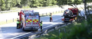 Långa köer efter E4-olycka