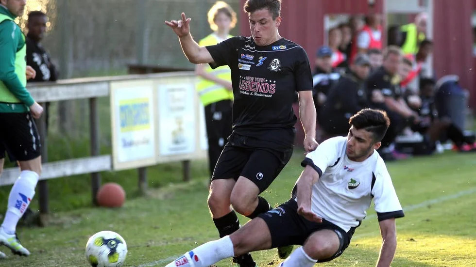 Kvaldags. AFK och Derby kvalar till två olika serier.