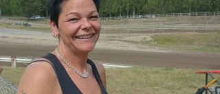 SEMESTERRACET: Firade 10-årig bröllopsdag med att ta folkracelicens...