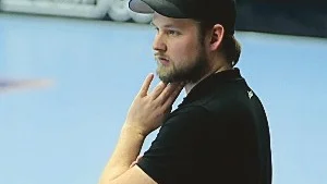 Johan Astbrants Linköping har en spännande avslutning på Superligan på lördag.