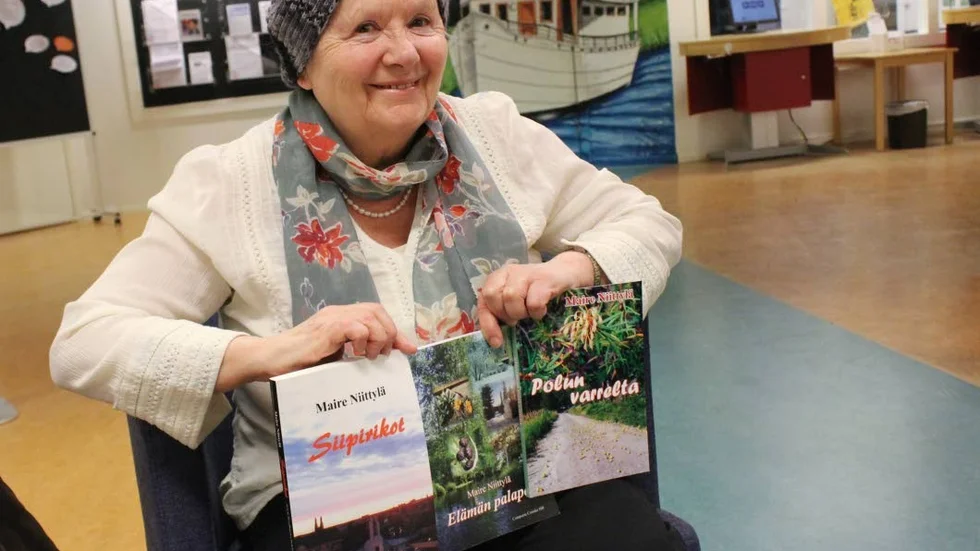 2008 gav Maire Niittylä ut sin första självbiografiska bok. Sedan dess har hon även skrivit två romaner och en novellsamling.