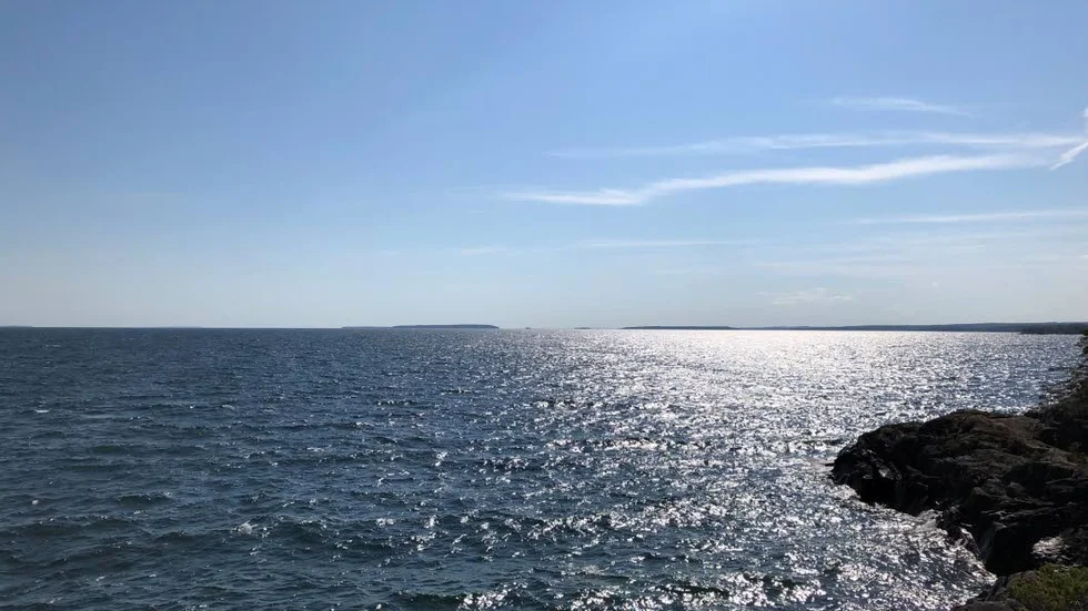 Överenskommelsen mellan S, MP, L och C kommer att få betydelse för Vättern, om den blir verklighet.