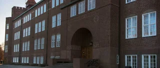 Beskedet: Chefen får sluta