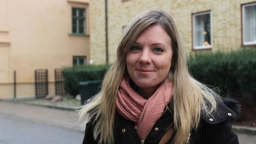 Jennie Svanström, 38, statistiker: – Det är jättebra. Rökning är inte bra för kroppen och jag tycker inte vi ska behöva bli lidande för att andra väljer att röka.
