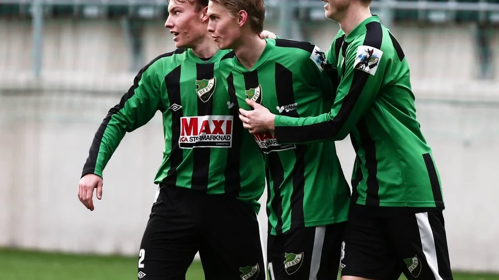 Skyttekung i Derby förra året. Nu hoppas Emil Dagnäs på ny succé i Mjölby.