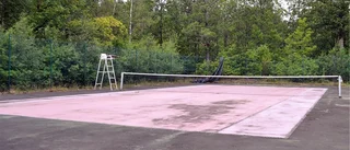 Den glömda tennisbanan används knappt