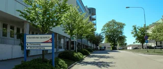 Klädregler följs inte inom vården