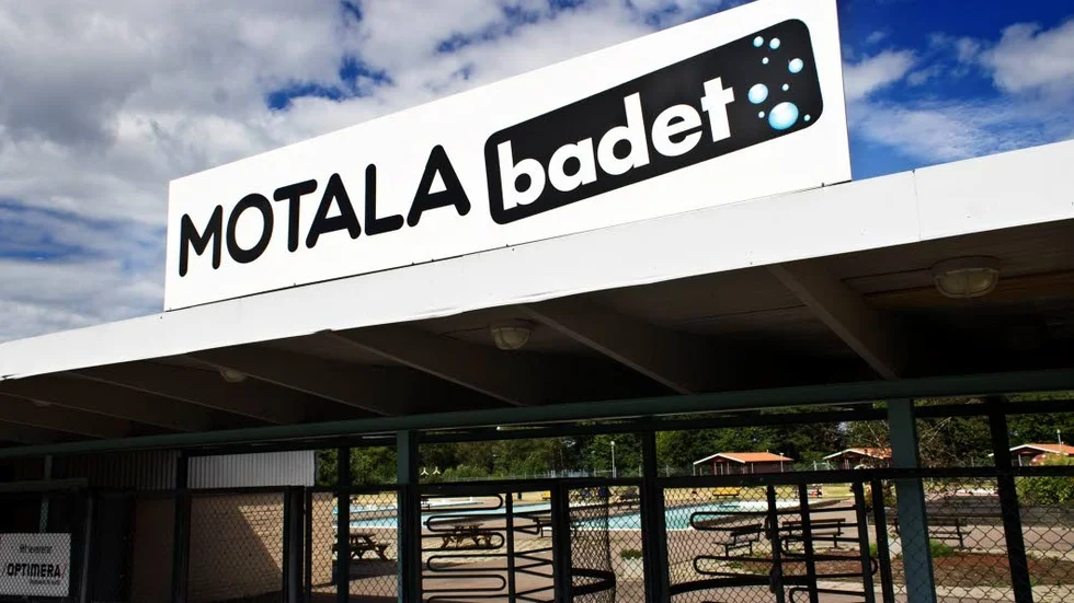 Motalabadet stänger med omedelbar verkan sedan en stor pump gått sönder.