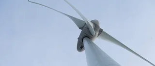 Man räddad på 105 meters höjd