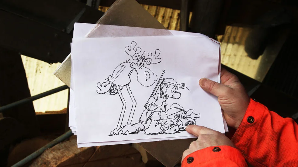 Hälge, Edvin och Blixten, Lars Mortimers skiss för det blivande Hälgelandet i trakten vid Mora. Projektet är det största uppdraget någonsin för Stefan Karlsson.
