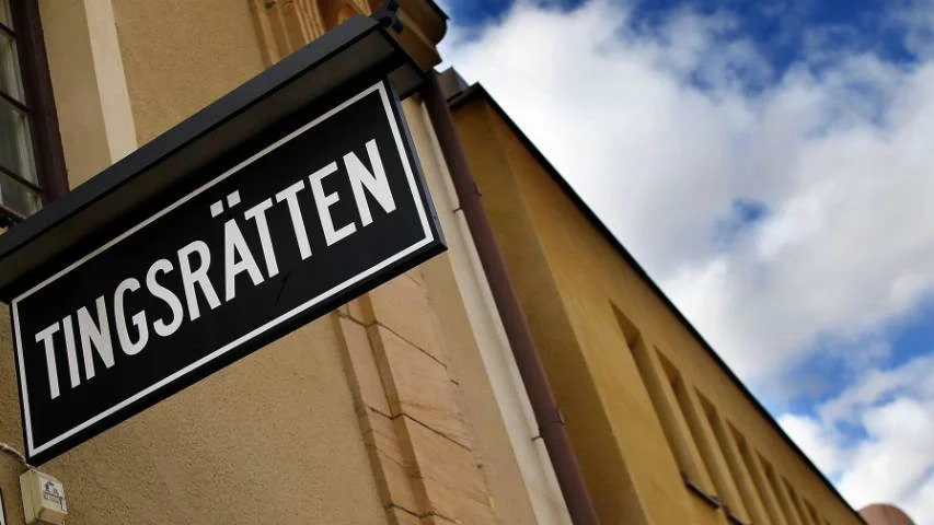 Mannen står åtalad för en lång rad av sexualbrott.