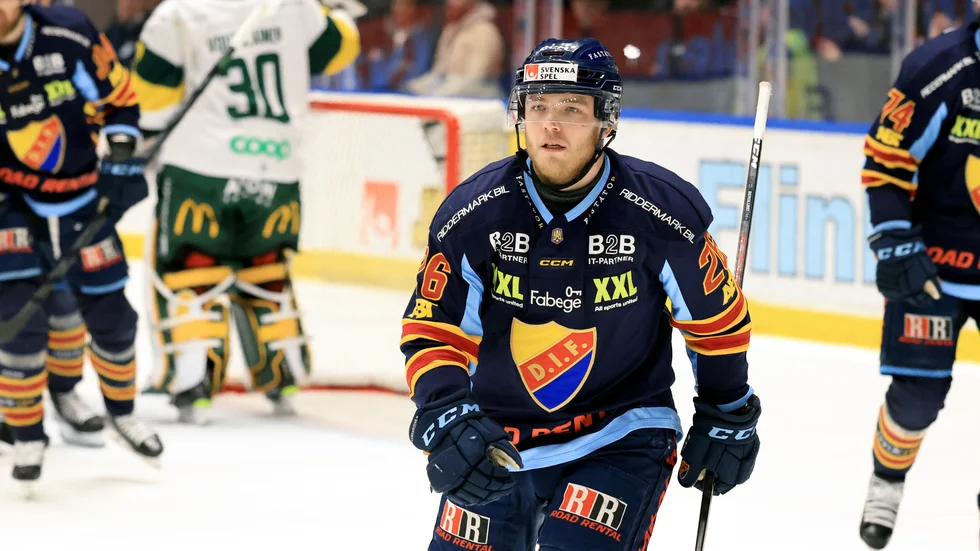 Emil Berglund gjorde två mål och två assist när Djurgården avgjorde semifinalserien mot Björklöven i SHL-kvalet.