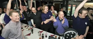 Här bryter piratjublet ut i Luleå
