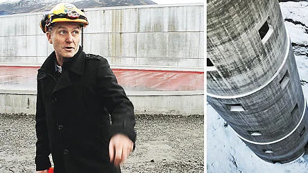 Malmen töms i den inre silon och när nivån i innersilon överstiger öppningarna, fylls den yttre silon på. Det förhindrar att pellets  i botten krossas av ovanliggande massa.FOTO: LKAB