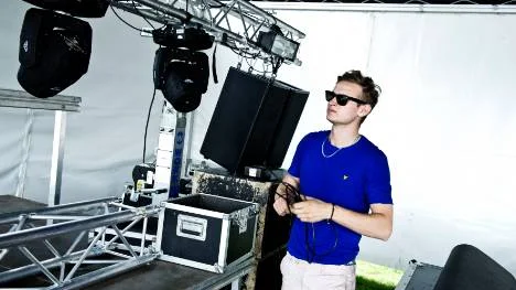 Anton Lukeniuk upplever att klubblivet fårtt en stigamtiserad stämpel som exklusiv och "stekig" i Luleå. "Så behöver det inte alls vara utan allt som krävs är bra musik och en positiv stämning"