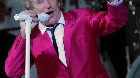 Zzzzzz.... Rod Stewart.