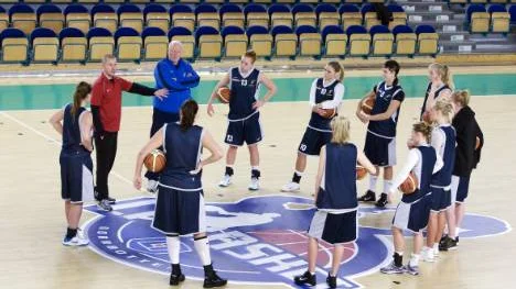 Luleå Basket ska äntligen ut i Europa och spela. I januari deltar laget i en baltisk testliga.