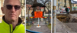 Därför grävs vägen vid torget upp: "Ännu sämre skick än väntat"