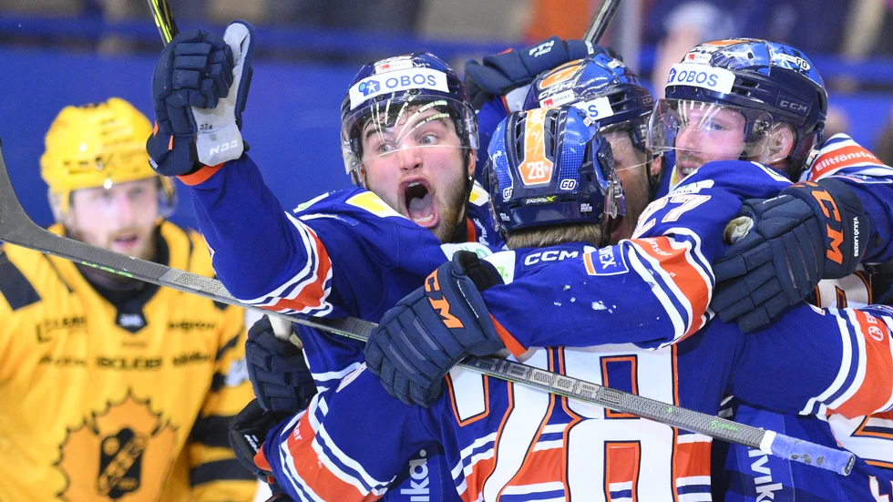 Växjö vann första finalmatchen.