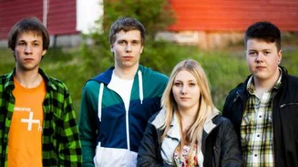 Joakim Henriksson, Anton Hurula, Lisette Ridefors & Joakim Isaksson Markström hjälpte till under evenemanget med scenuppsättning, ljud, ljus och planering.