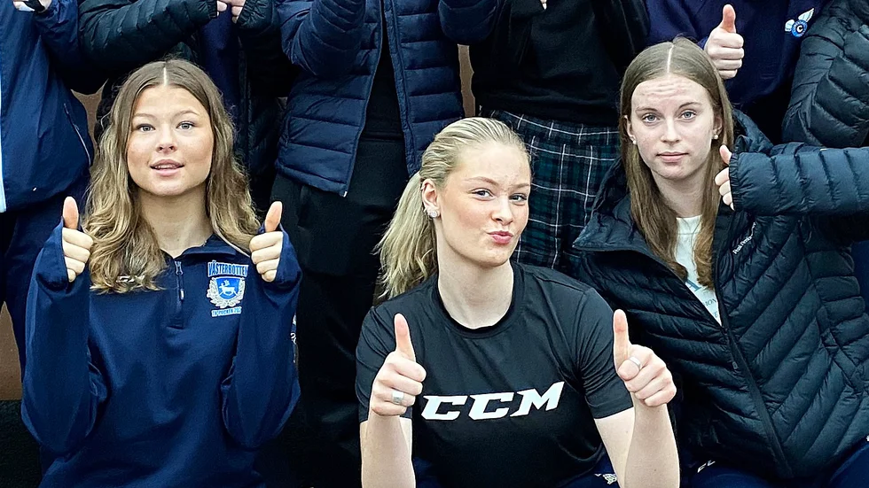 Leia Eriksson, Alice Johansson och Evelina Arvidsson, här från TV-pucken, är alla tre uttagna till Team 16:s samling i Finland.