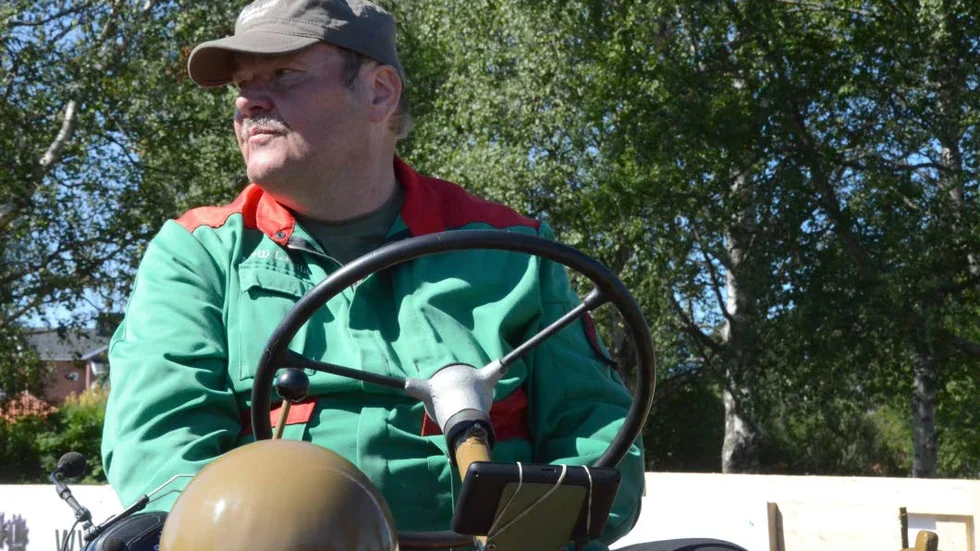 TANKE. Matti Laurila fick idén om en roadtrip med traktorn för några år sedan.