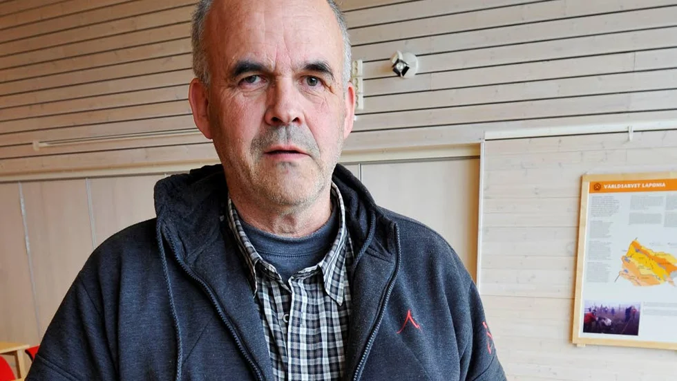 IRRITERAD. Kommunpolitikern Roland Boman är rejält irriterad över hus Vattenfall hanterar Jokkmokk.