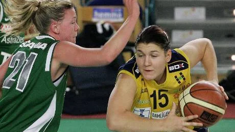 Csontos blir Luleå Basket trogen även kommande säsong.