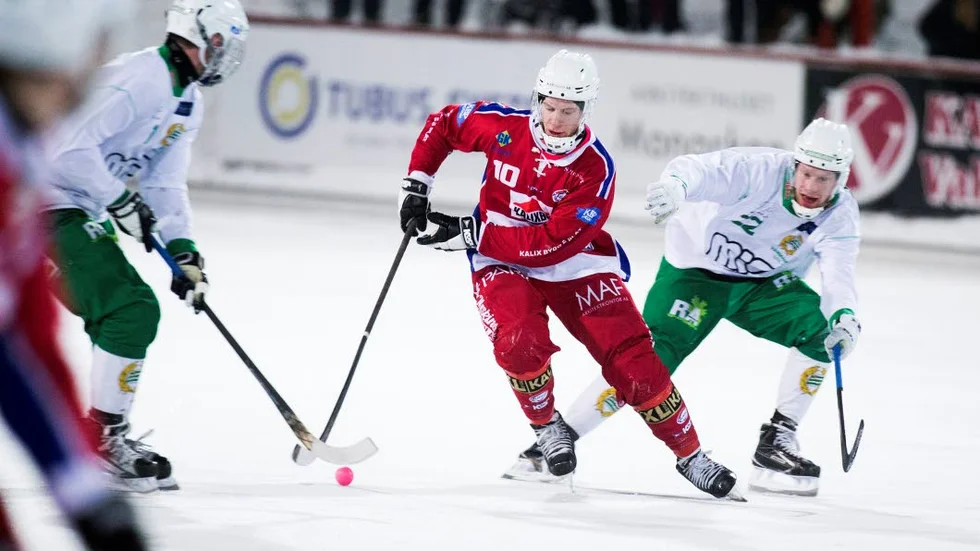 Målskytt. Simon Viklunds fullträff hjälpte inte Kalix den här gången heller.