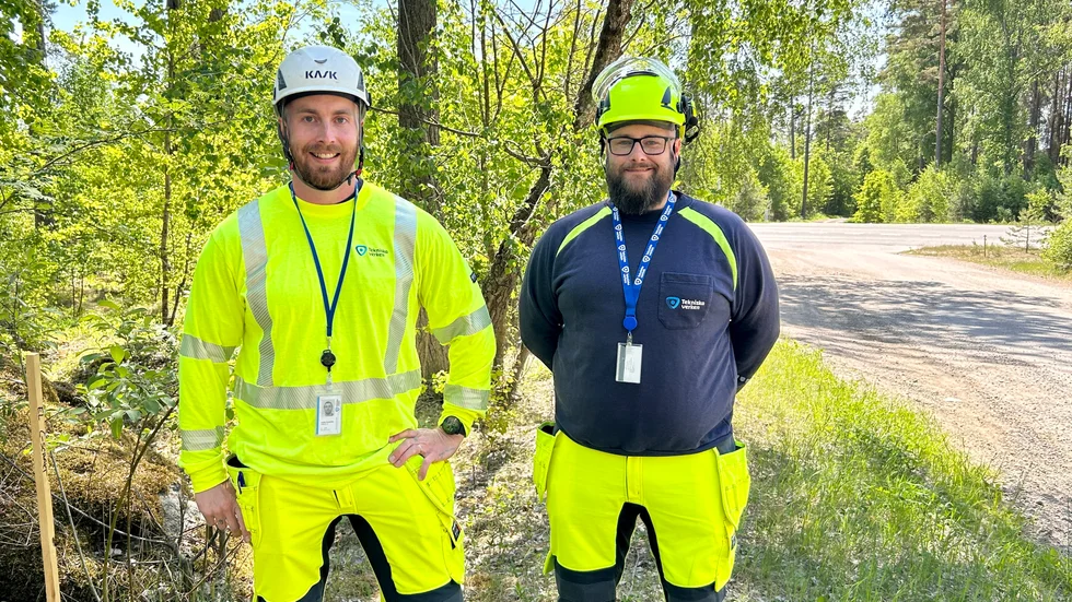 Christoffer Lindén, projektledare och Jimmy Pousar, platschef, berättar om Tekniska verkens satsning på att förstärka elnätet. 