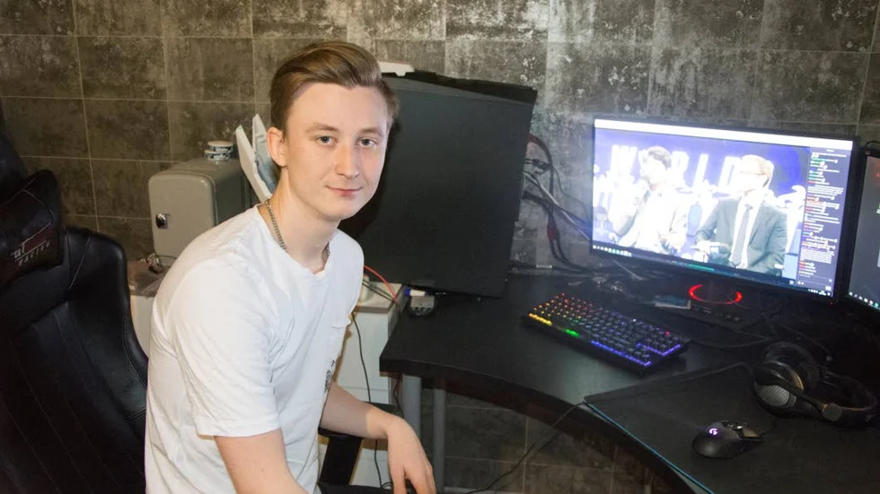 André Brännvall e-sport smite bossking datorspel