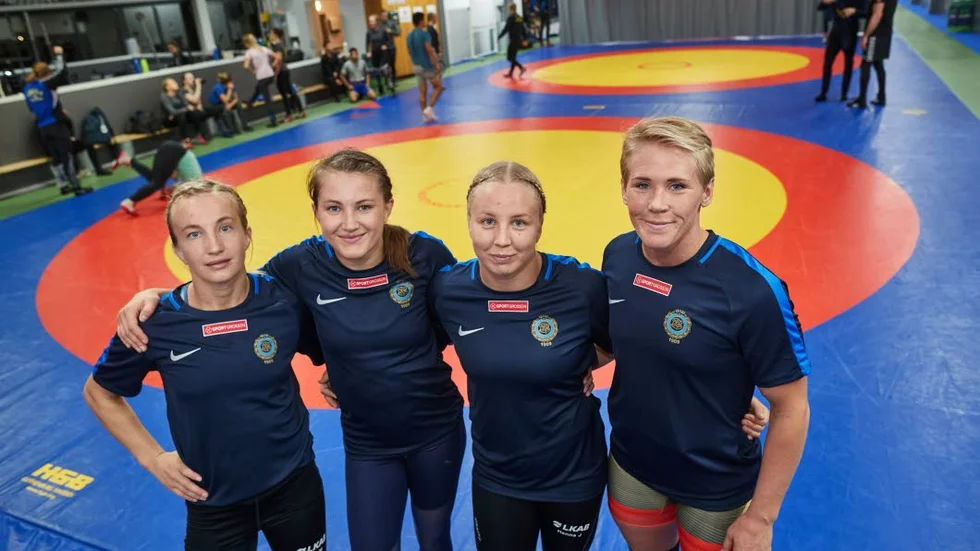Sofia Mattsson, Johanna Mattsson, Henna Johansson och Jenny Fransson ska försvara Sveriges färger i Budapest, Ungern.