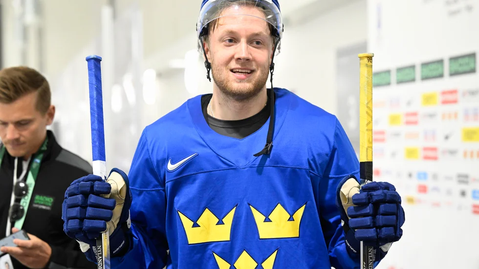 Alexander Nylander tänker locka sin bror, Torontostjärnan Willam Nylander, till VM.