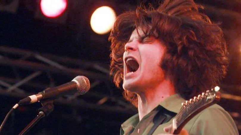 Pär Wiksten, sångare i The Wannadies, på Hultsfredsfestivalen 1997. Arkivbild.