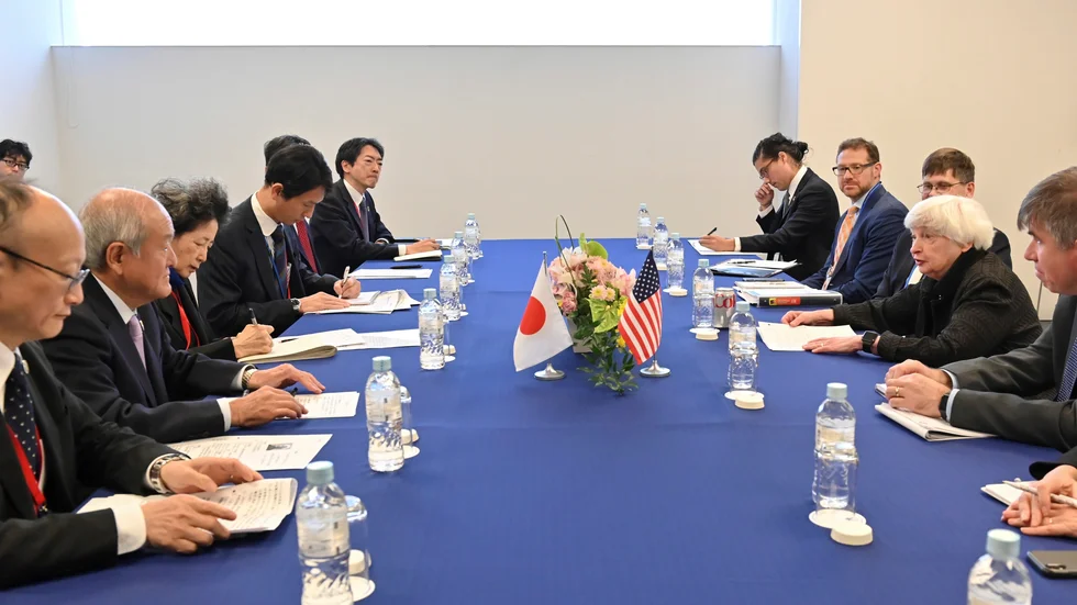 Finansministrar och centralbankschefer från G7-länderna har träffats i japanska Niigata.