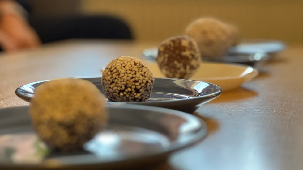 Chokladbollens dag innebär chokladbollstest.