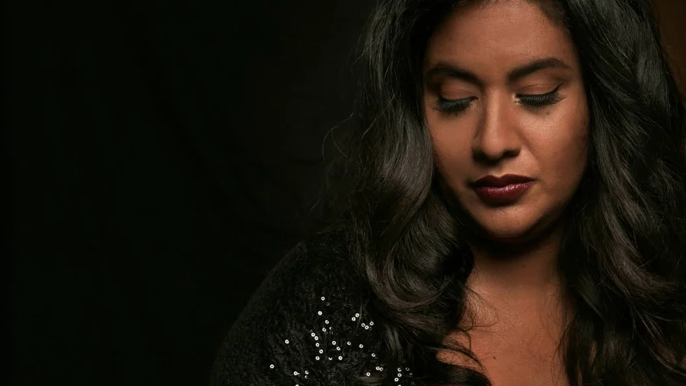 Magi. Kristin Amparo bjöd på musikalisk magi tillsammans med Norrbottens Big Band på lördagskvällen.