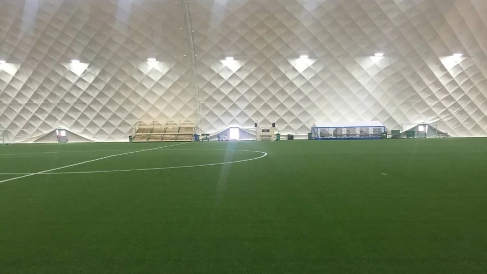 VAJERHALL. Så här kommer det att se ut inne i Piteås fullstora fotbollshall.