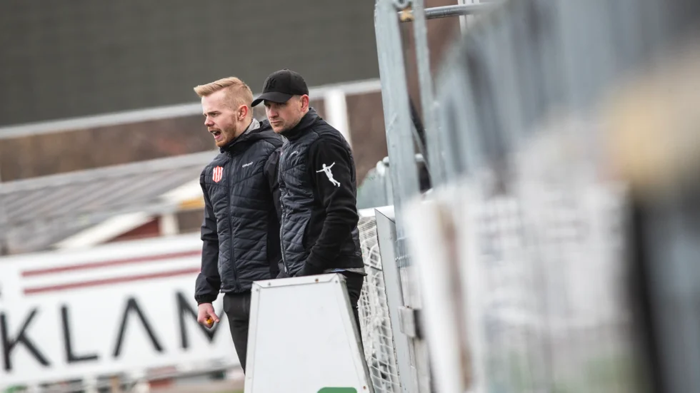 Piteåtränarna Viktor Jonson och Tomas Eriksson är revanschsugna efter fjolårets DM-finalförlust mot IFK Luleå. 
