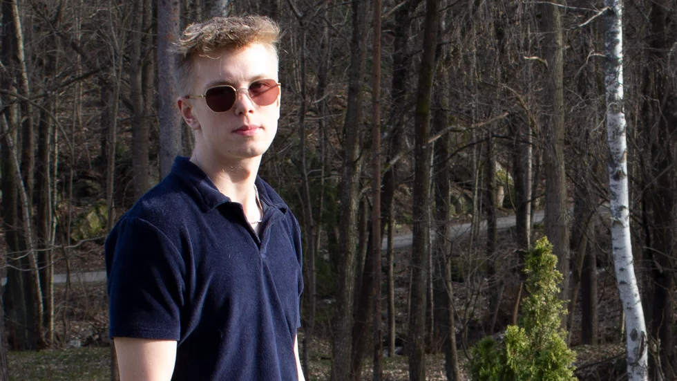 "Jag vill göra mamma stolt och ge henne ett bra liv efter allt hon gått igenom. Jag vill lyckas för hennes skull", säger August.