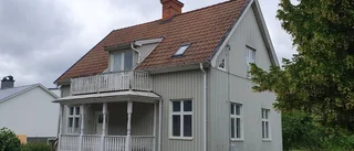 Granne larmar – fastighet som ägs av kommunen missköts