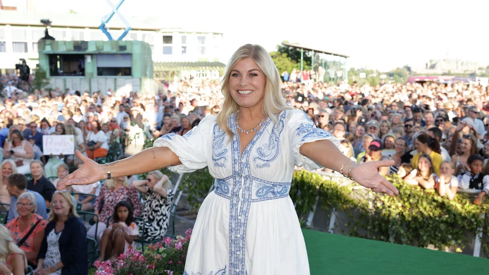 Pernilla Wahlgren lockade storpublik till "Allsång på Skansen". Arkivbild.
