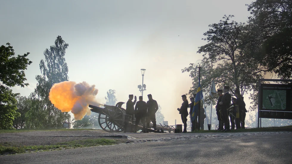 Kanonsalut vid Uppsala slott. 