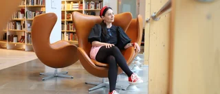 Désirée säger hej och tack till 300 personer varje dag