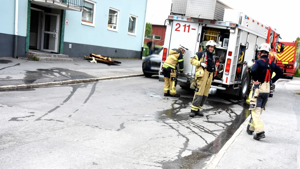 En 33-årig man begärs nu häktad misstänkt för att ha orsakat branden på Skurholmen. 